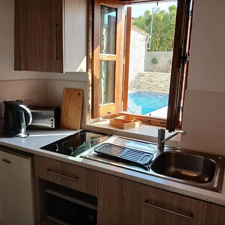 Apartment Mountain View Oasis Skarinou