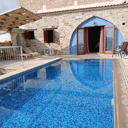 Mountain View Oasis * Skarinou