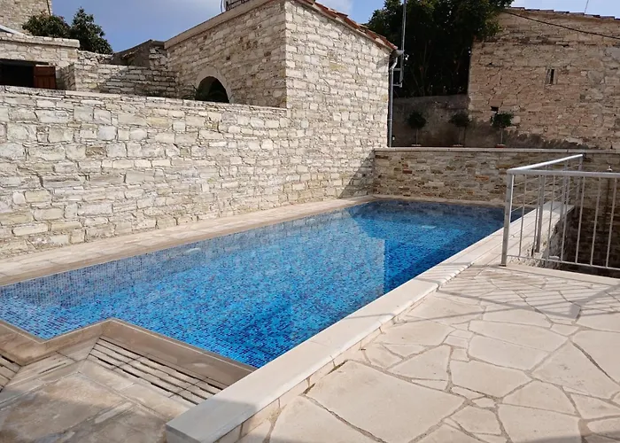 Mountain View Oasis Apartmán *